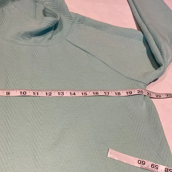 Mint green colored Textured tel gear pullover top with cowl neck size med - Picture 7 of 8